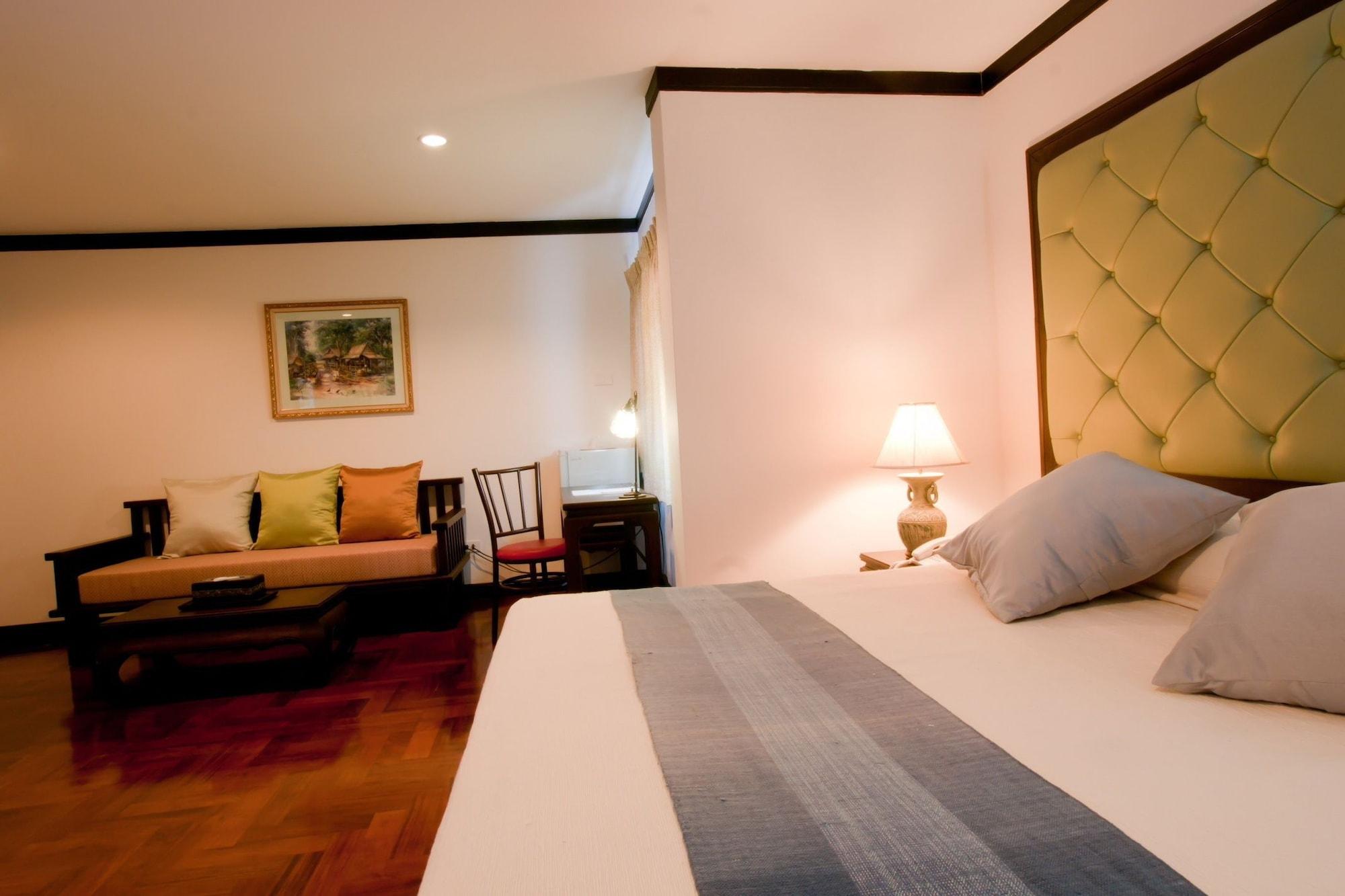 Cucumber Inn Suite Pattaya Exterior photo