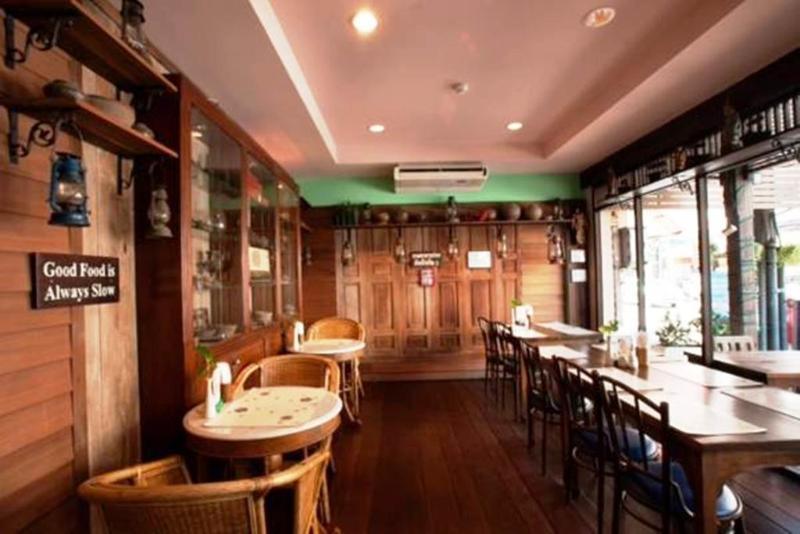 Cucumber Inn Suite Pattaya Exterior photo